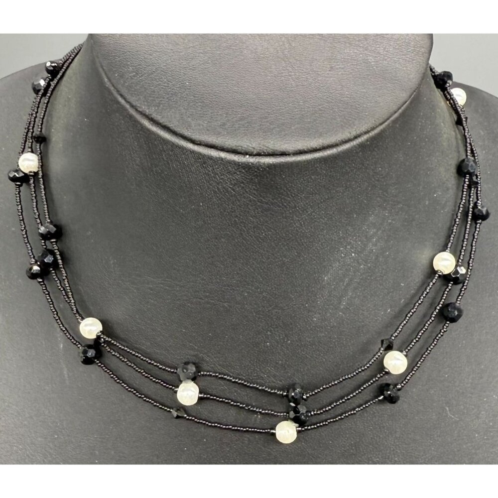 VTG White House Black Market White Faux Pearl Beaded Multi Strand Necklace